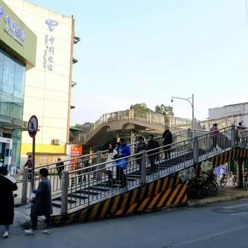 (成都电脑城在哪个区)成都电脑城的各分部分布情况:在成都市的哪些区能找到它们? (成都电脑城在哪个区)成都电脑城的各分部分布情况:在成都市的哪些区能找到它们?