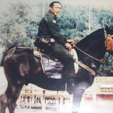 (传奇霸主贫民攻略)传奇霸主不充钱后期如何打造强力装备和提升实力?