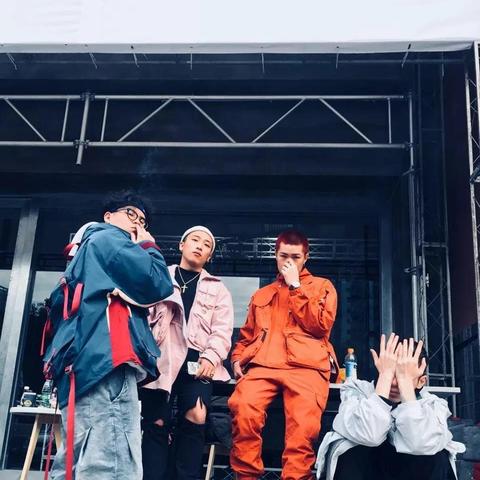 探讨乐高无限被下架的原因及对玩家影响，行业对照分析是否涉嫌侵权