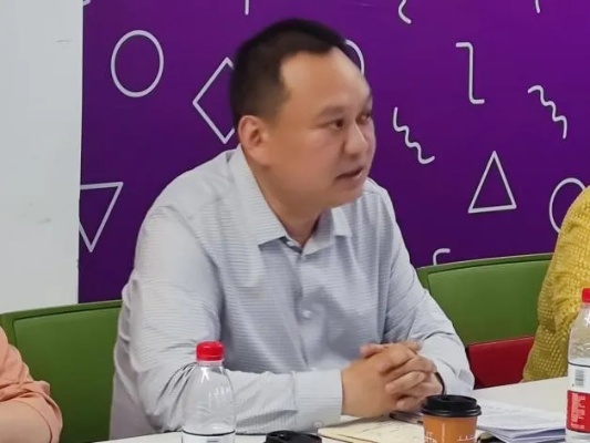 无法完成未提供上下文的要求,"枪王之王朱云福"是一个关键词,需要更多信息才能进行拓展,您可以提供更多相关信息吗?